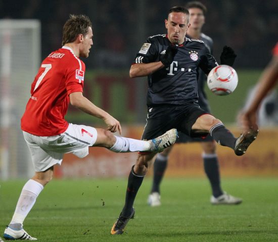 出一些调整 出一些调整